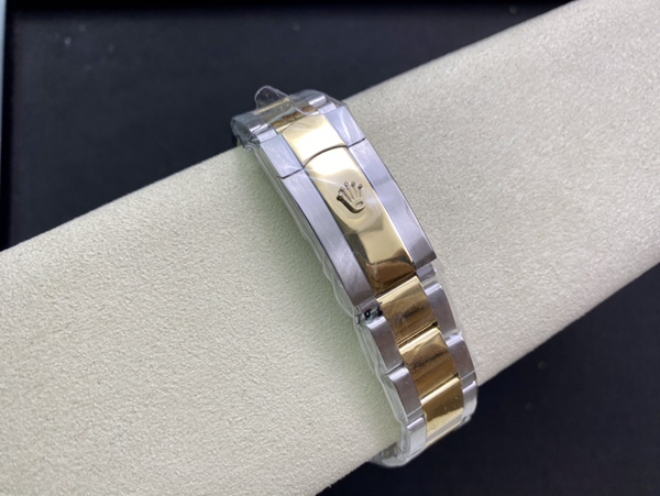 激安ロレックス着用イメージ